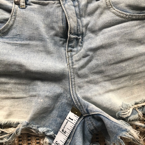 Free People Denim Shorts - Picture 5 of 5